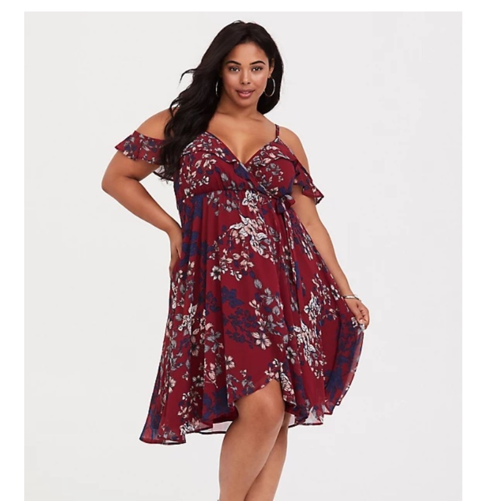 TORRID | BURGUNDY FLORAL COLD SHOULDER WRAP DRESS